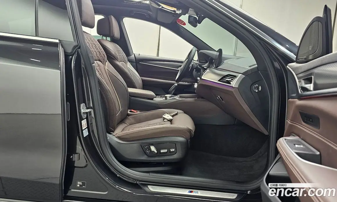 BMW 6 серия 2024 2.0 автомат (гидро), фото 16