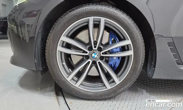 BMW 6 серия 2024 2.0 автомат (гидро), миниатюра 5