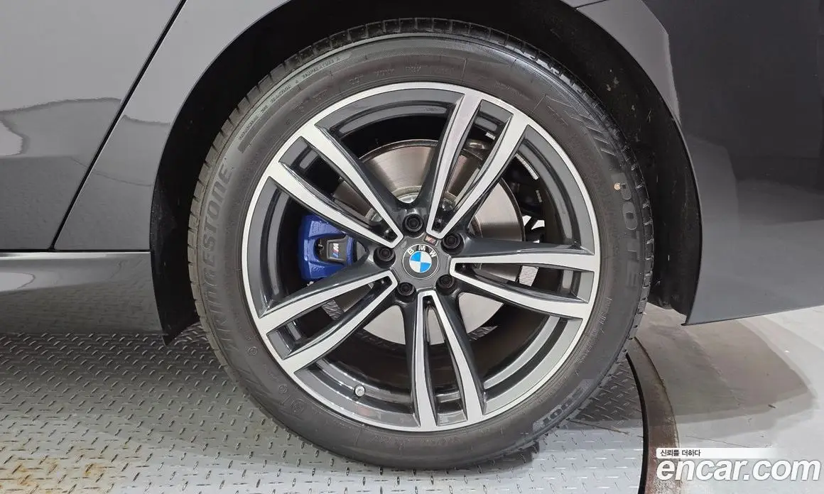BMW 6 серия 2024 2.0 автомат (гидро), фото 7