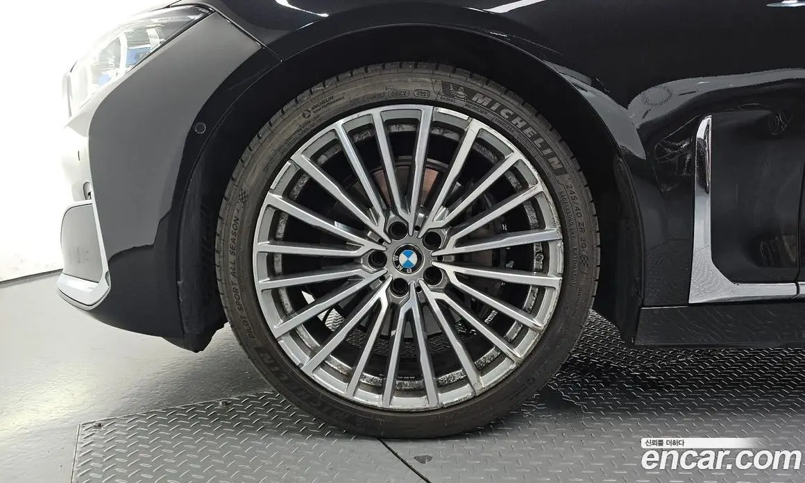 BMW 7 серия 2021 3.0 автомат (гидро), фото 4