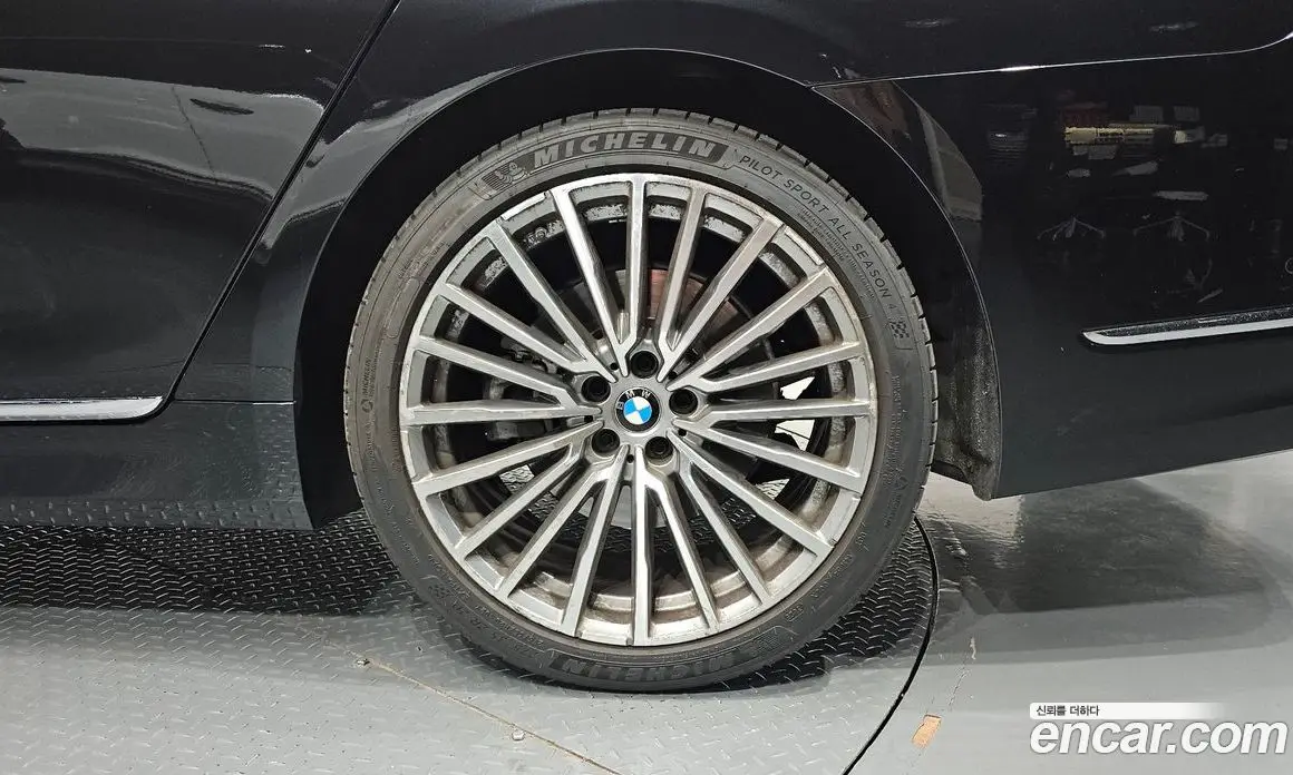 BMW 7 серия 2021 3.0 автомат (гидро), фото 6