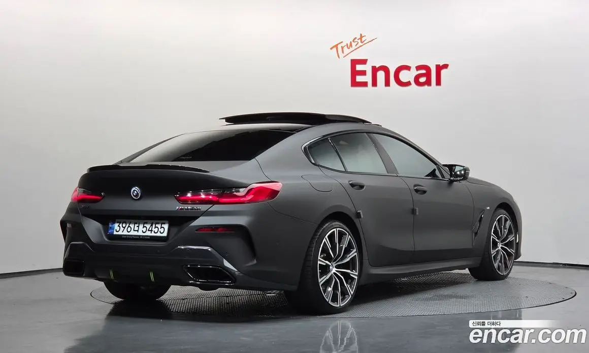 BMW 8 серия 2022 4.4 автомат (гидро), фото 2 BMW 8 серия 2022 4.4 автомат (гидро), фото 2