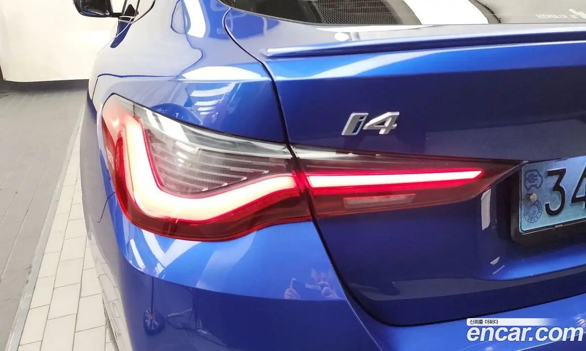 BMW i4 2023 0.2 автомат (гидро), фото 9