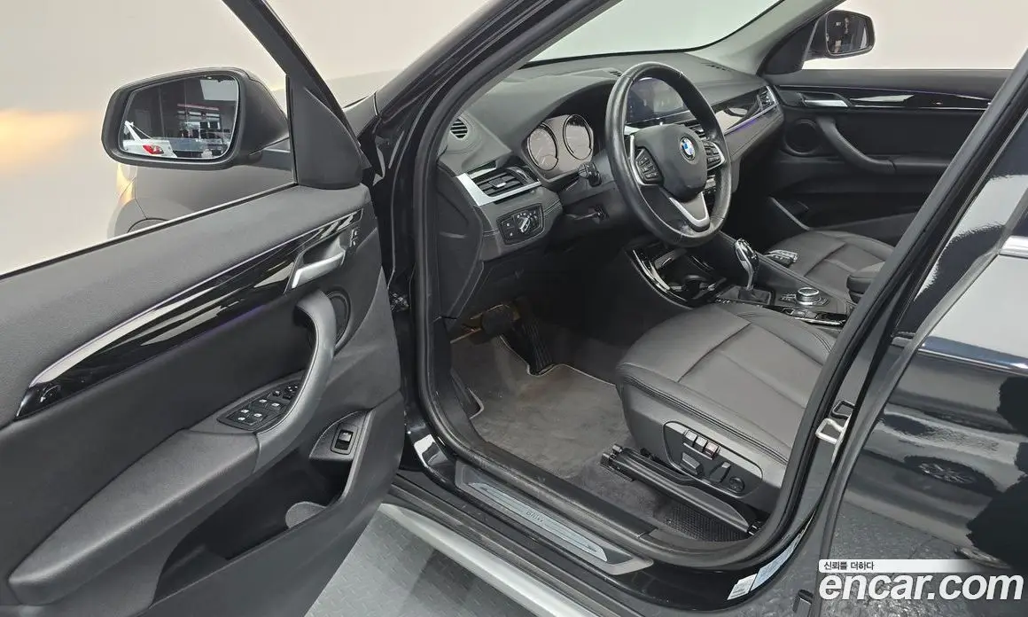 BMW X1 2022 2.0 автомат (гидро), фото 13 BMW X1 2022 2.0 автомат (гидро), фото 13
