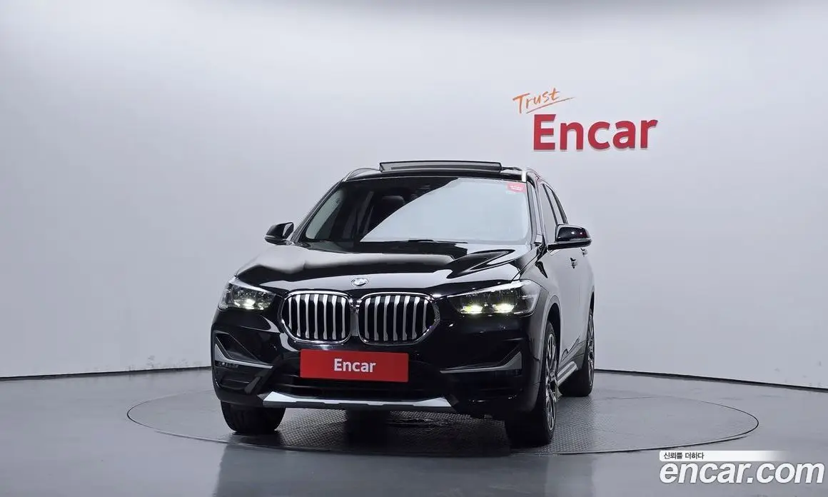 BMW X1 2022 2.0 автомат (гидро), фото 3 BMW X1 2022 2.0 автомат (гидро), фото 3