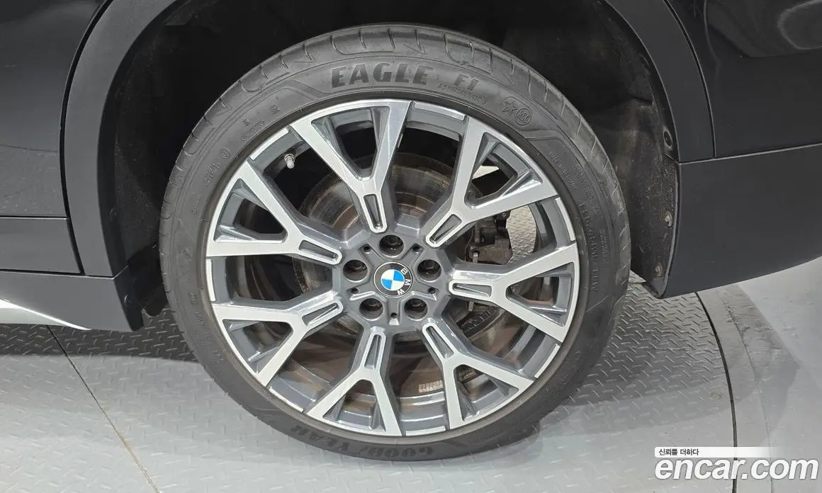 BMW X1 2022 2.0 автомат (гидро), фото 7 BMW X1 2022 2.0 автомат (гидро), фото 7