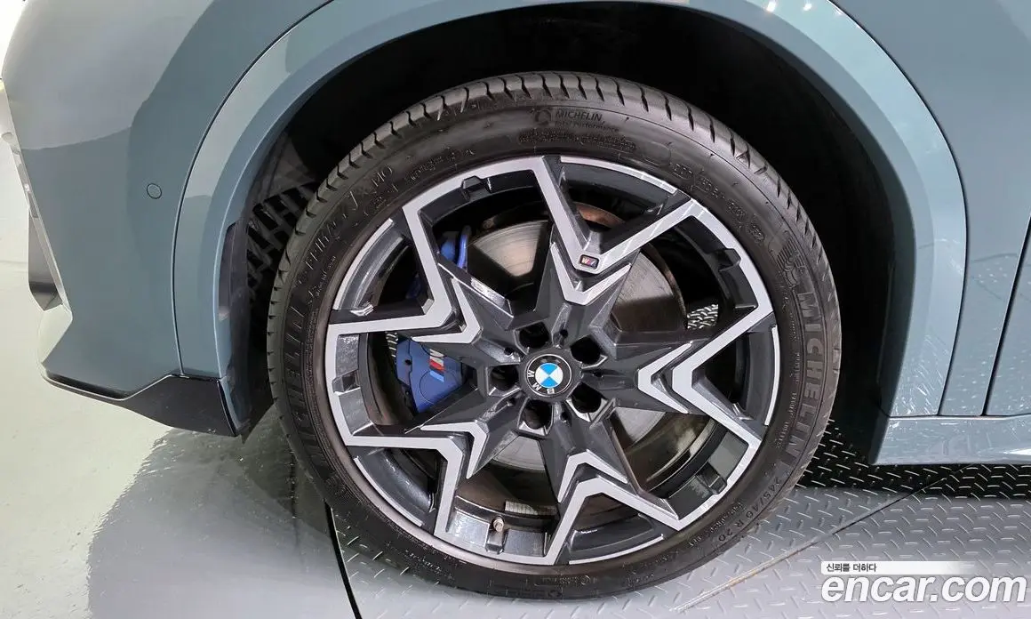 BMW X2 2024 2.0 автомат (гидро), фото 5