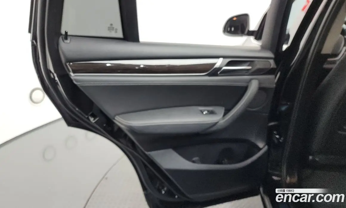 BMW X4 2015 2.0 автомат (гидро), фото 14
