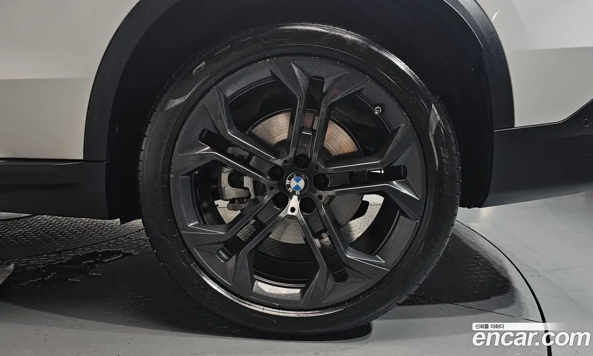 BMW X5 2024 3.0 автомат (гидро), фото 6