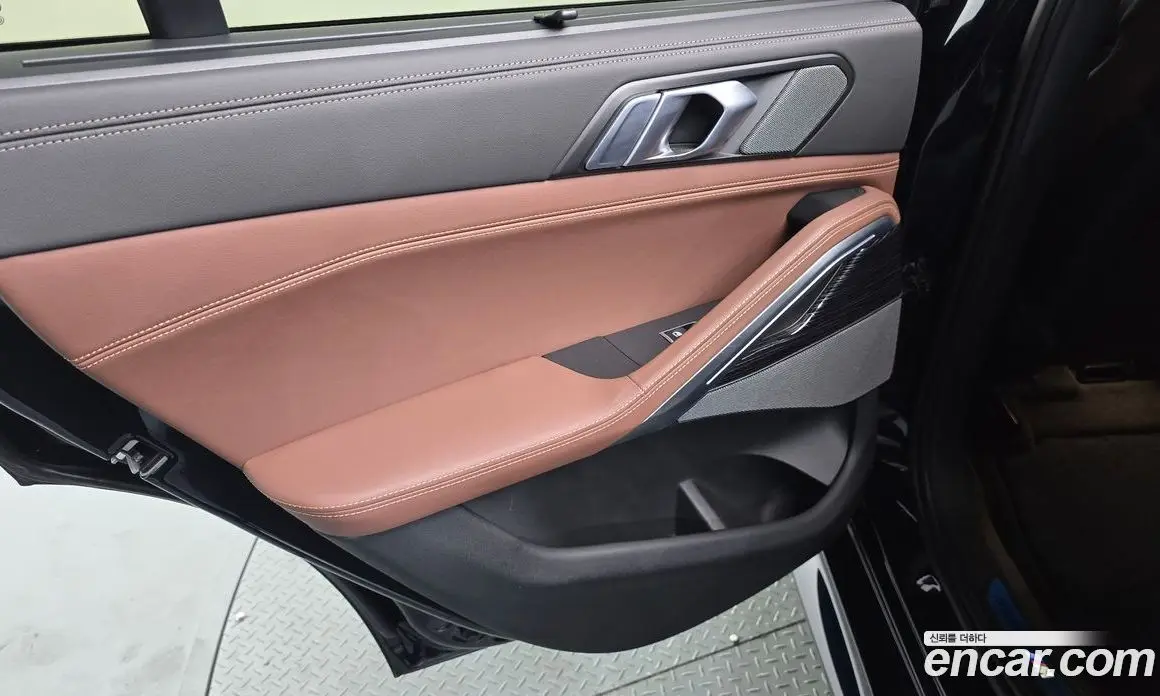 BMW X6 2024 3.0 автомат (гидро), фото 15