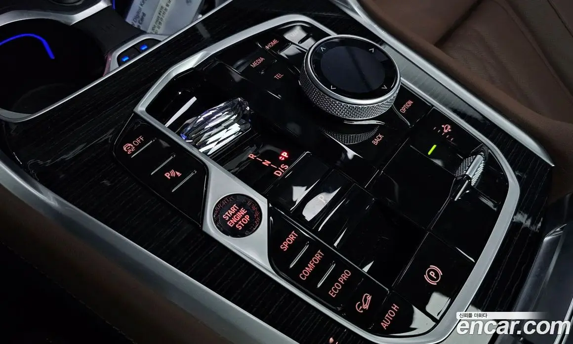 BMW X6 2025 3.0 автомат (гидро), фото 12