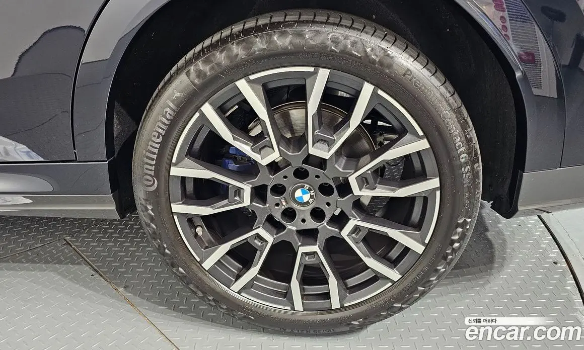BMW X6 2025 3.0 автомат (гидро), фото 7