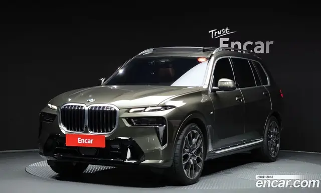 BMW X7, 2025, 8 031 км