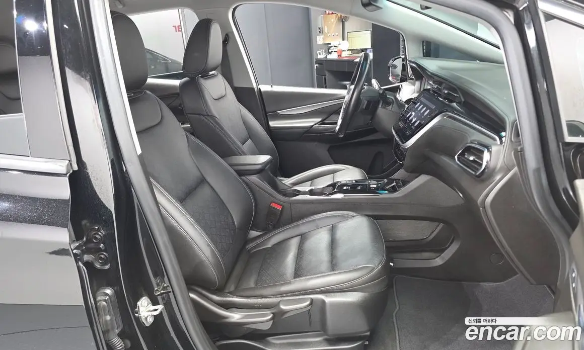Chevrolet Bolt EV 2022 0.2 автомат (гидро), фото 17 Chevrolet Bolt EV 2022 0.2 автомат (гидро), фото 17