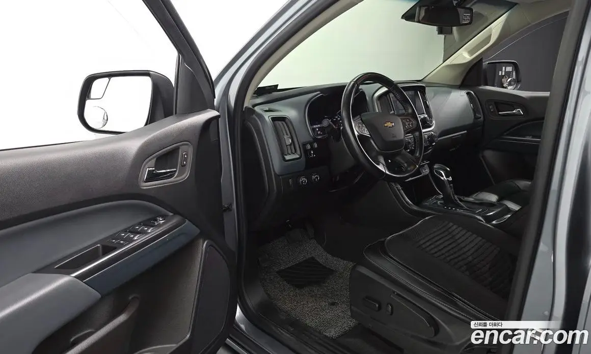 Chevrolet Colorado 2022 3.6 автомат (гидро), фото 13