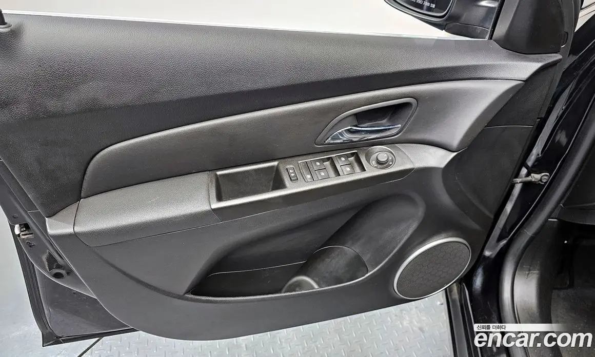 Chevrolet Cruze 2016 1.8 автомат (гидро), фото 14