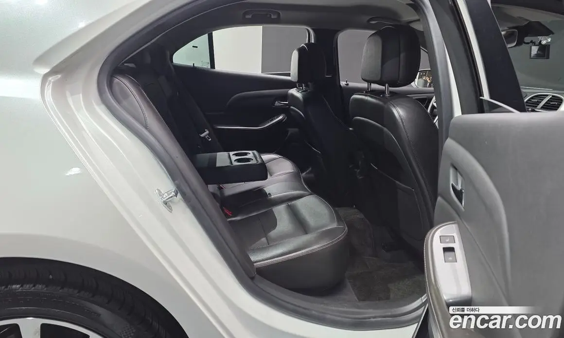 Chevrolet Malibu 2015 2.0 автомат (гидро), фото 17