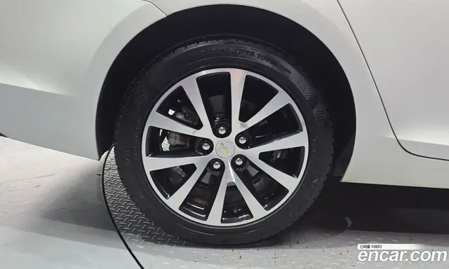 Chevrolet Malibu 2015 2.0 автомат (гидро), миниатюра 5