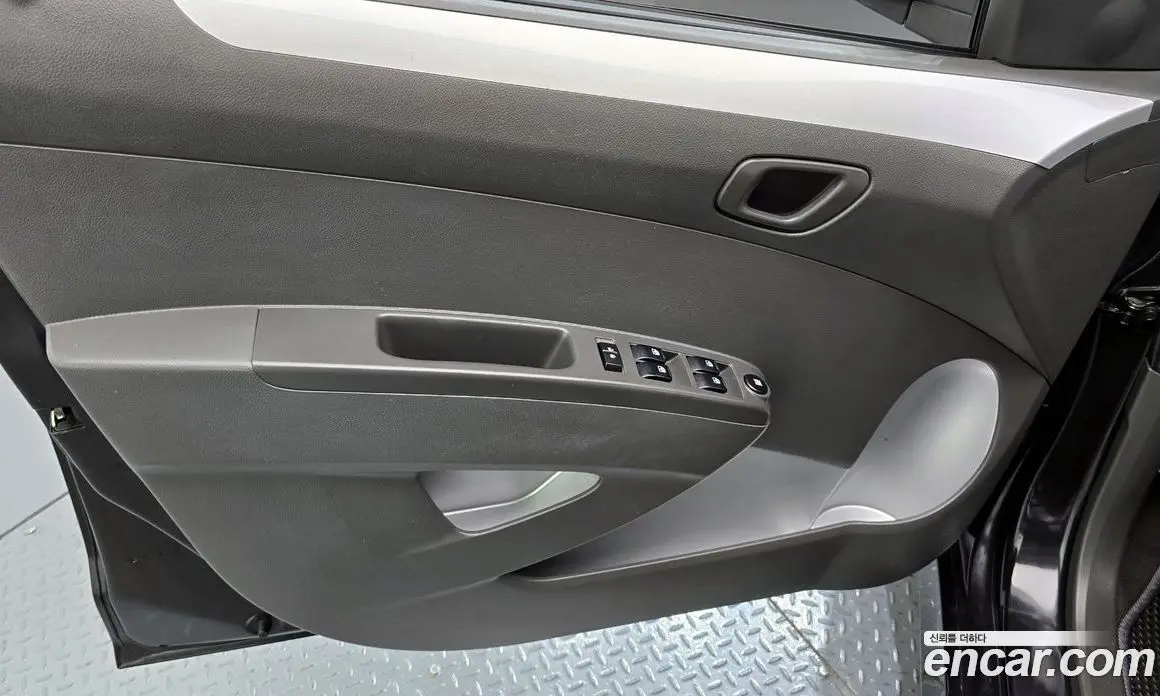 Chevrolet Spark 2014 1.0 автомат (гидро), фото 14