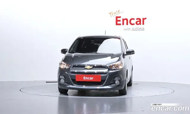 Chevrolet Spark 2016 1.0 автомат (робот), миниатюра 3