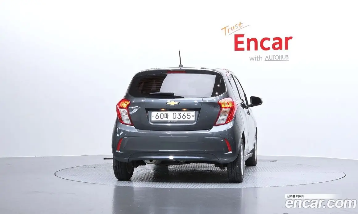 Chevrolet Spark 2016 1.0 автомат (робот), фото 4