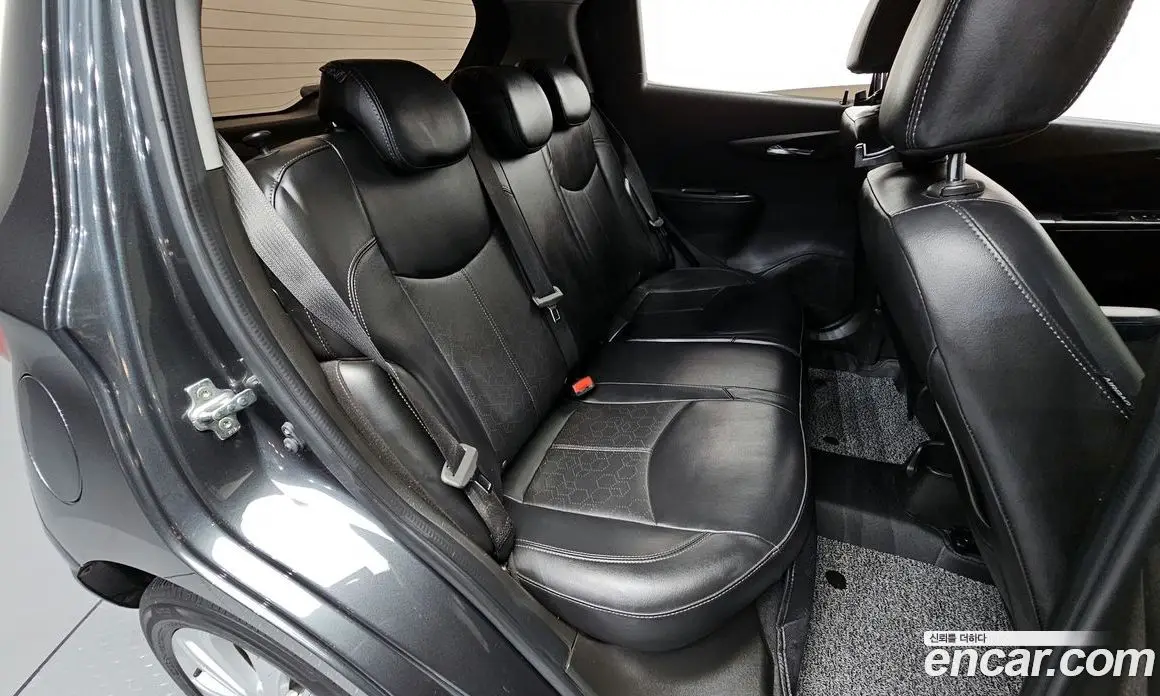 Chevrolet Spark 2017 1.0 автомат (гидро), фото 17