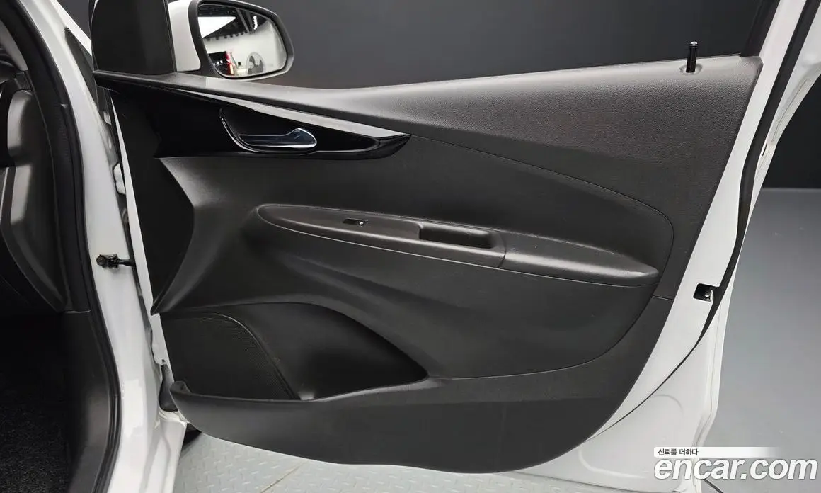 Chevrolet Spark 2017 1.0 автомат (гидро), фото 14