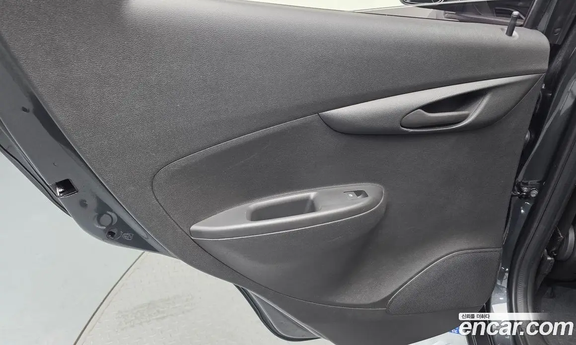 Chevrolet Spark 2018 1.0 автомат (гидро), фото 15