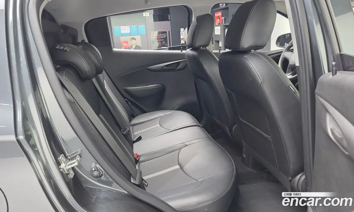 Chevrolet Spark 2018 1.0 автомат (гидро), фото 17
