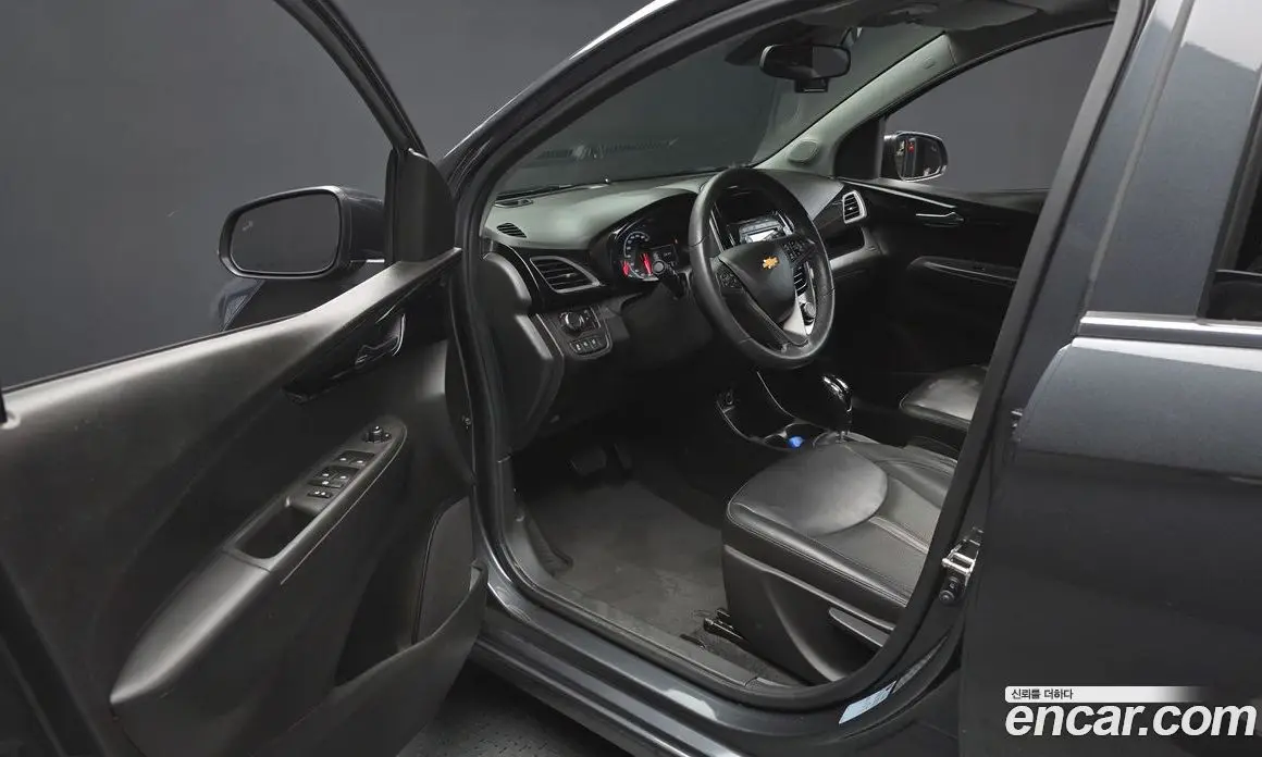 Chevrolet Spark 2020 1.0 автомат (гидро), фото 13