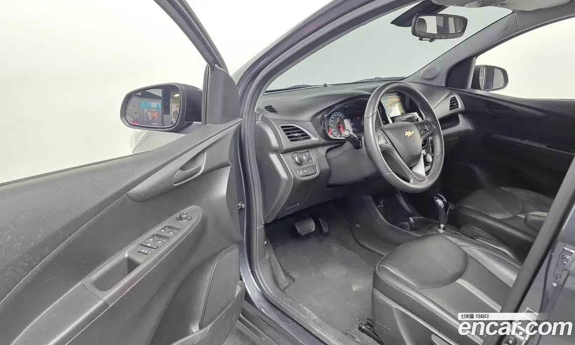 Chevrolet Spark 2020 1.0 автомат (гидро), фото 13