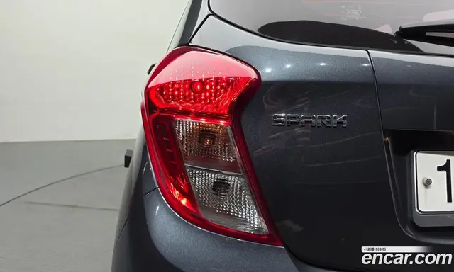 Chevrolet Spark 2020 1.0 автомат (гидро), миниатюра 9