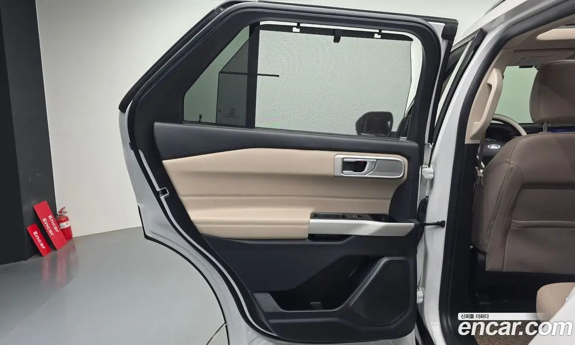 Ford Explorer 2023 2.3 автомат (гидро), фото 15 Ford Explorer 2023 2.3 автомат (гидро), фото 15