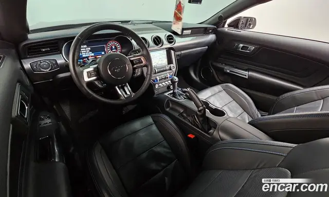 Ford Mustang 2022 2.3 автомат (гидро), миниатюра 10