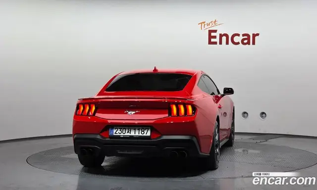 Ford Mustang 2025 2.3 автомат (гидро), миниатюра 4