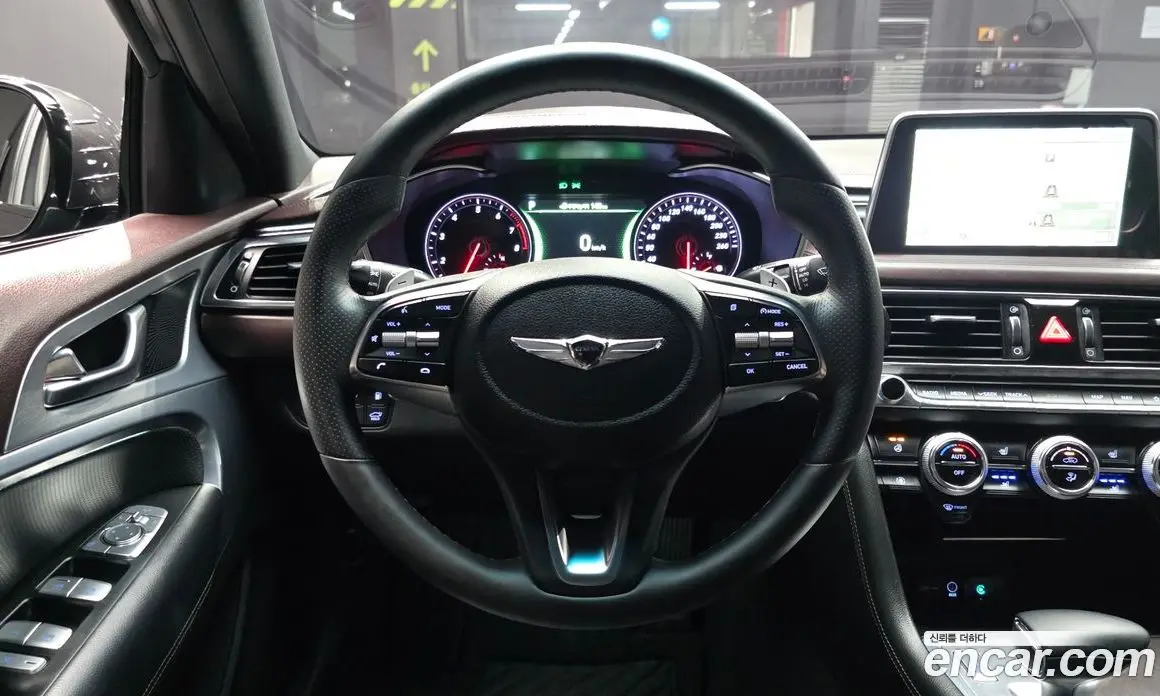 Genesis G70 2019 2.0 автомат (гидро), фото 19 Genesis G70 2019 2.0 автомат (гидро), фото 19