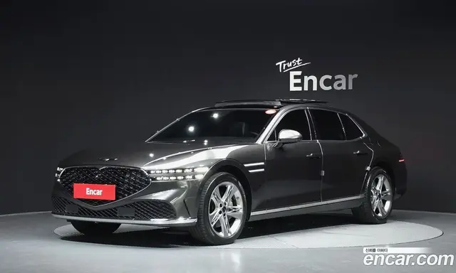 Genesis G90, 2022, 66 382 км