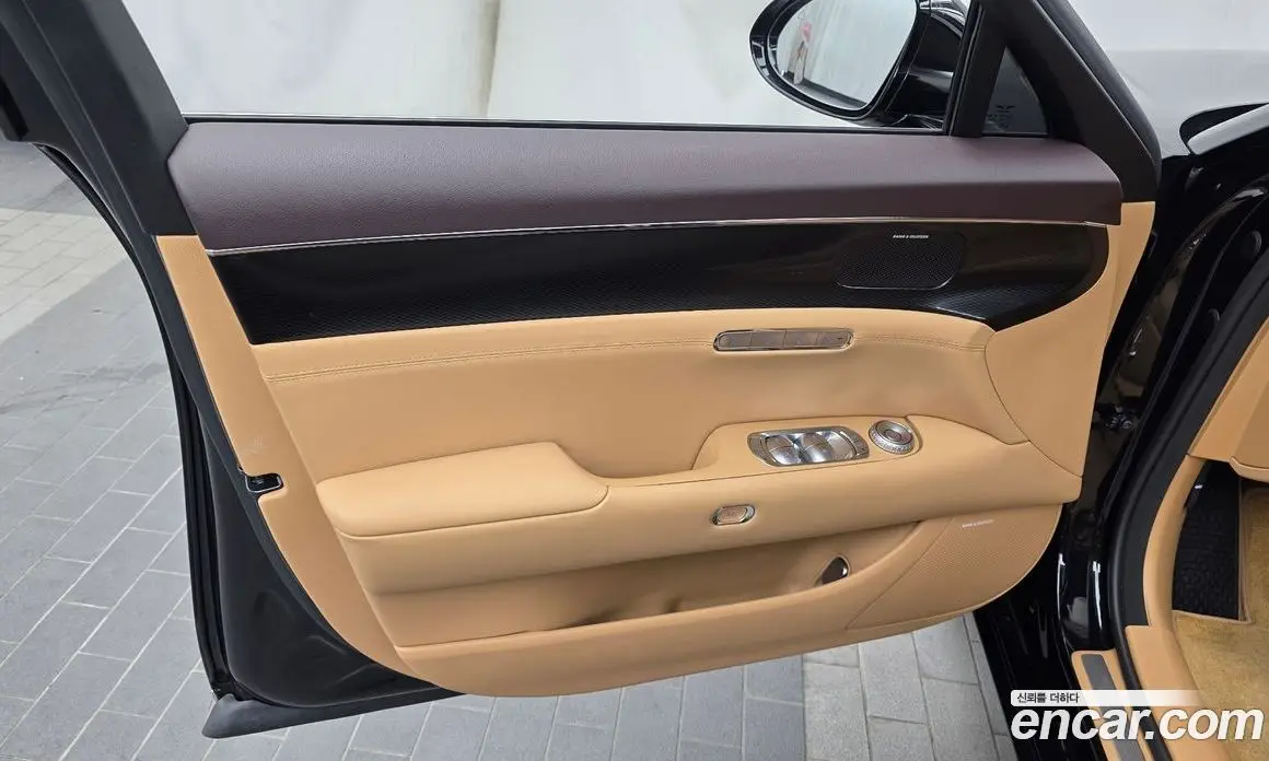 Genesis G90 2025 3.5 автомат (гидро), фото 13