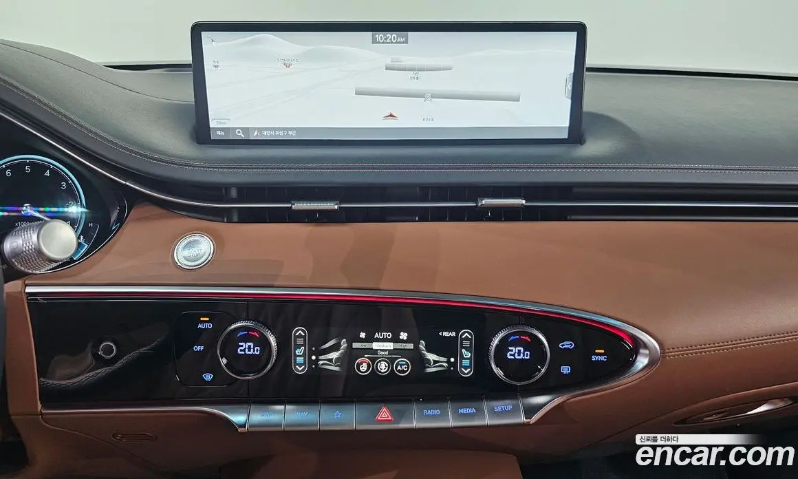 Genesis GV70 2021 2.5 автомат (гидро), фото 19 Genesis GV70 2021 2.5 автомат (гидро), фото 19