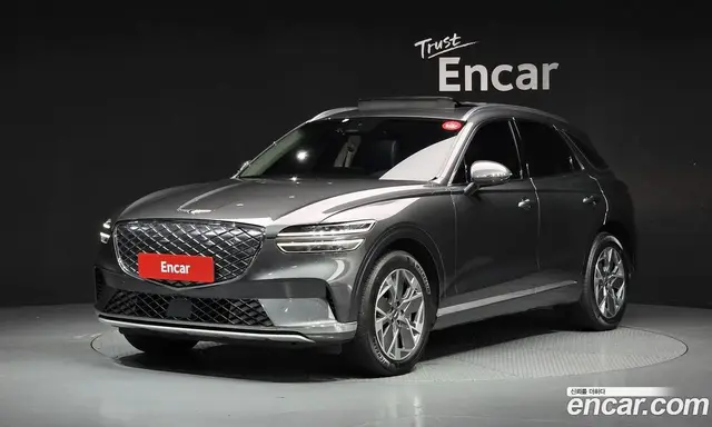 Genesis GV70, 2022, 38 440 км