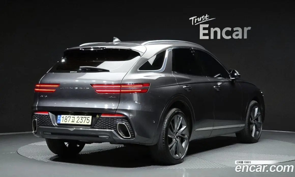 Genesis GV70 2022 2.5 автомат (гидро), фото 2 Genesis GV70 2022 2.5 автомат (гидро), фото 2