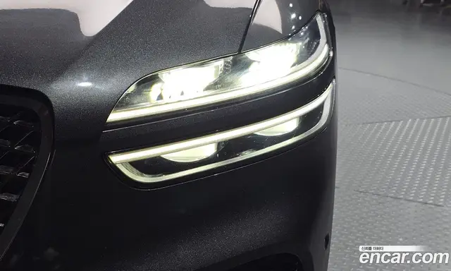 Genesis GV70 2022 2.5 автомат (гидро), миниатюра 8 Genesis GV70 2022 2.5 автомат (гидро), миниатюра 8