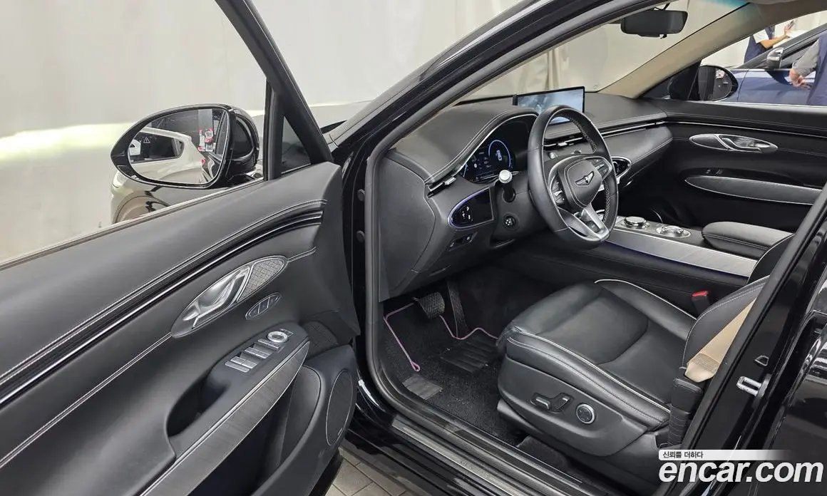Genesis GV70 2022 0.1 автомат (гидро), фото 13