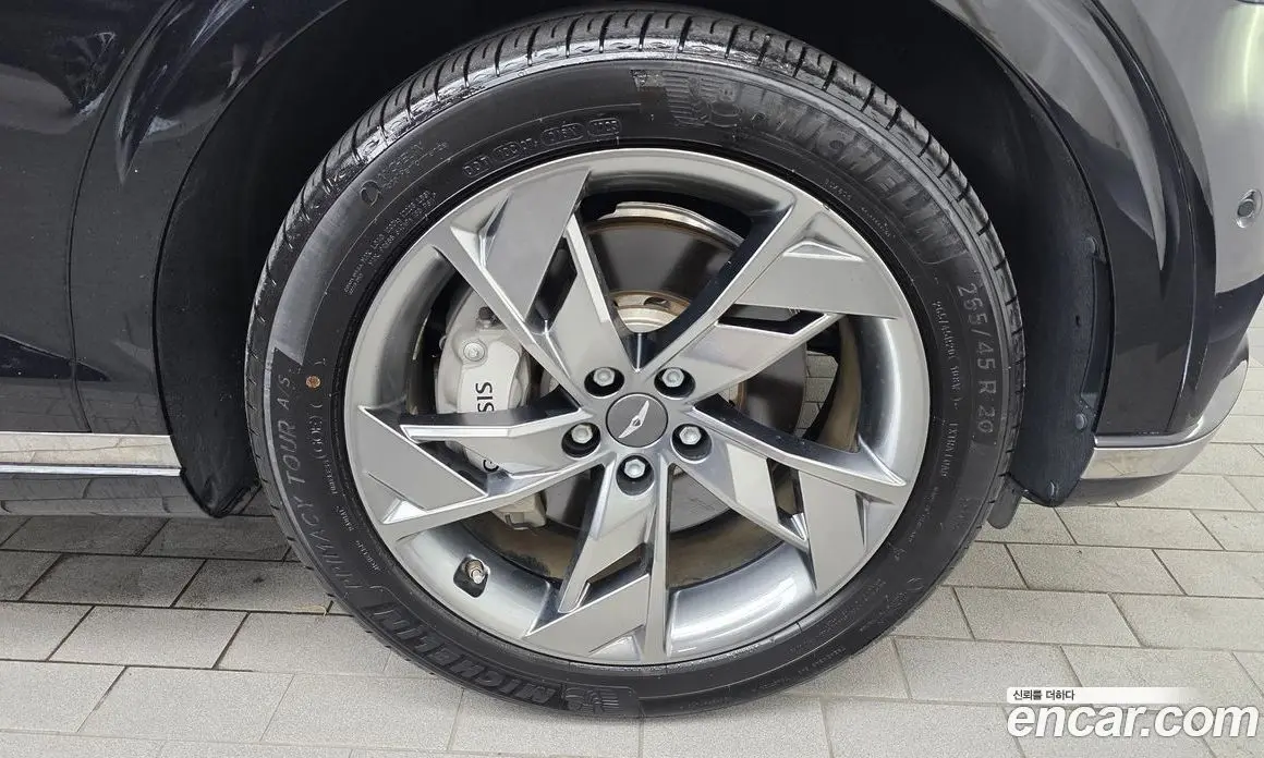 Genesis GV70 2022 0.1 автомат (гидро), фото 7