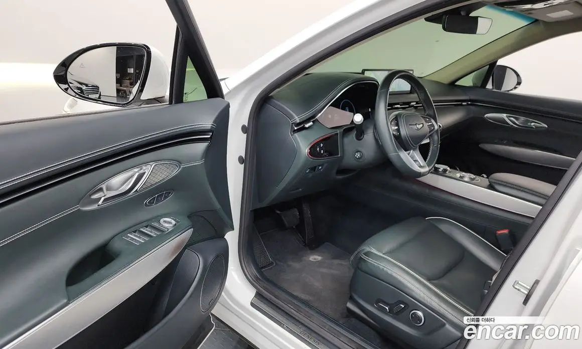 Genesis GV70 2022 0.1 автомат (гидро), фото 13 Genesis GV70 2022 0.1 автомат (гидро), фото 13