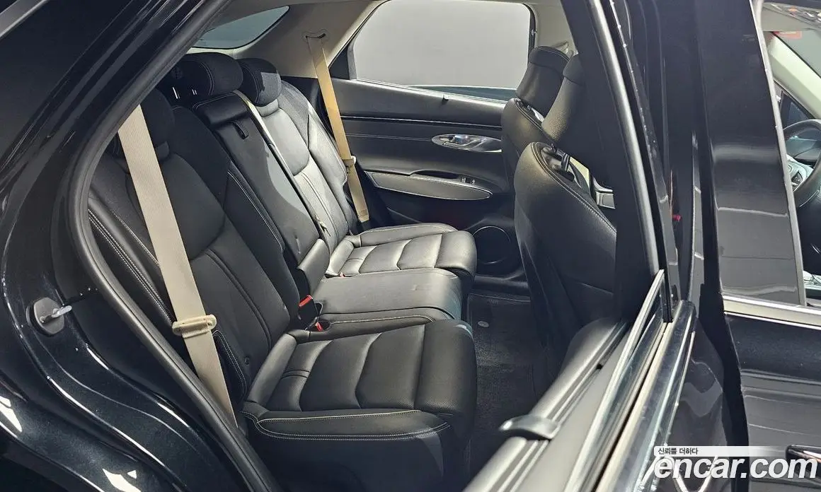 Genesis GV70 2022 0.1 автомат (гидро), фото 17 Genesis GV70 2022 0.1 автомат (гидро), фото 17