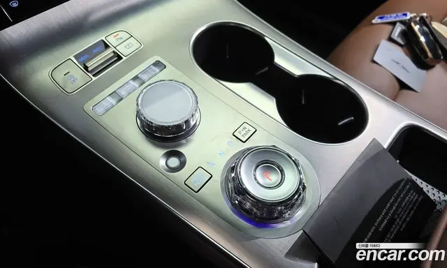 Genesis GV70 2025 2.5 автомат (гидро), миниатюра 12