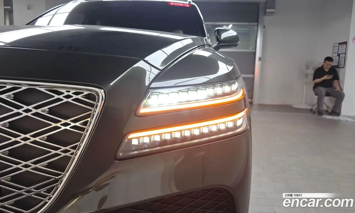 Genesis GV80 2025 2.5 автомат (гидро), фото 7 Genesis GV80 2025 2.5 автомат (гидро), фото 7