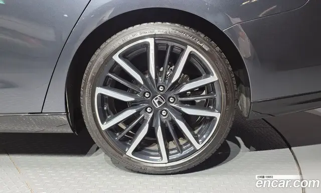 Honda Accord 2023 2.0 автомат (гидро), миниатюра 7 Honda Accord 2023 2.0 автомат (гидро), миниатюра 7