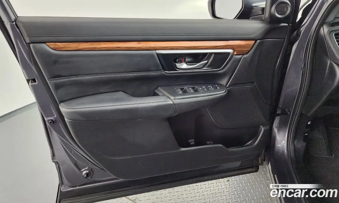 Honda CR-V 2021 1.5 автомат (гидро), фото 14 Honda CR-V 2021 1.5 автомат (гидро), фото 14